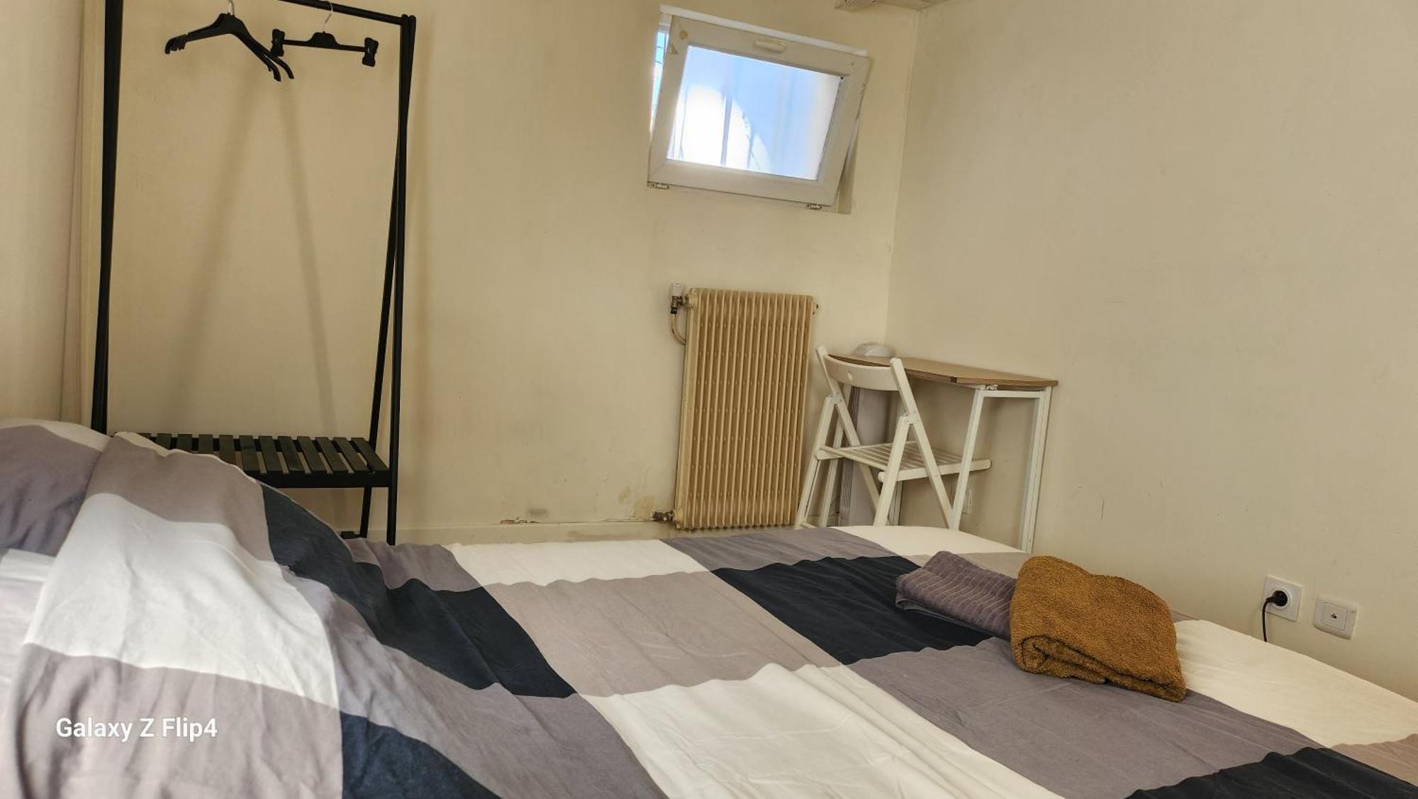 Chambre Dans Une Maison Partagee Neuilly sur Marne Bagian luar foto